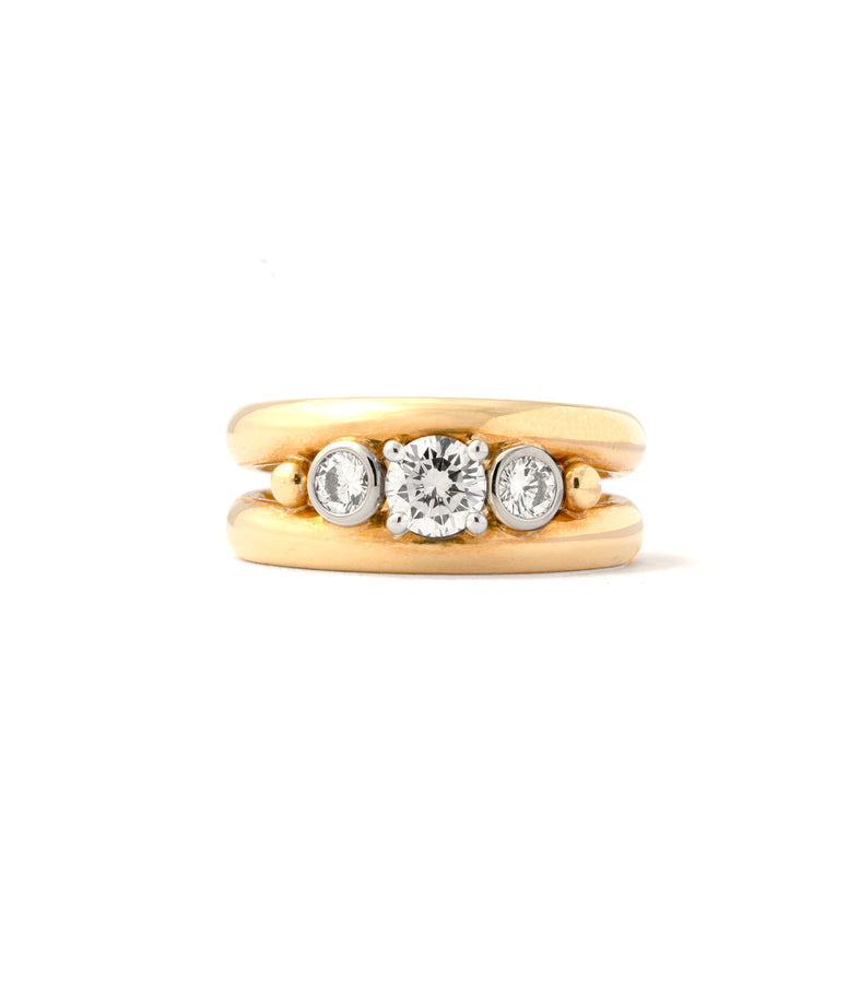 TRINITY DIAMOND SPLIT SHANK RING