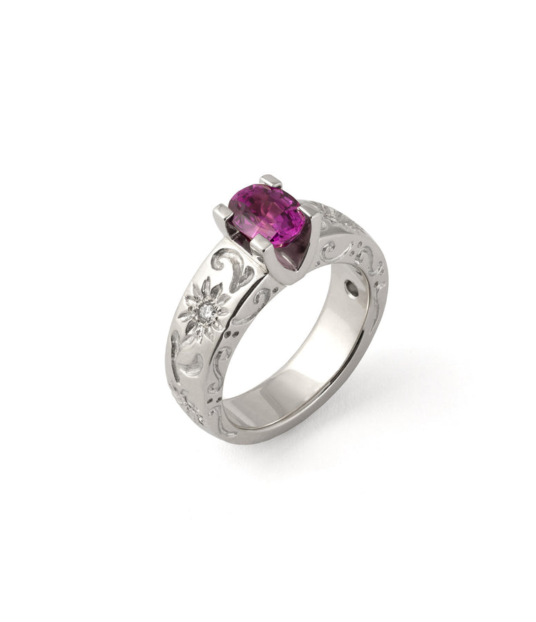PINK SAPPHIRE WITH ENGRAVINGS RING
