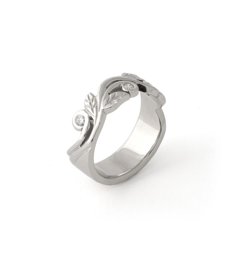 FILIGREE RING