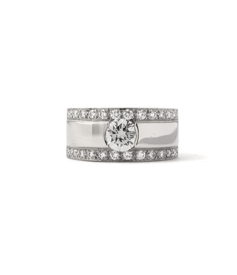 WIDE PAVE DIAMOND RING