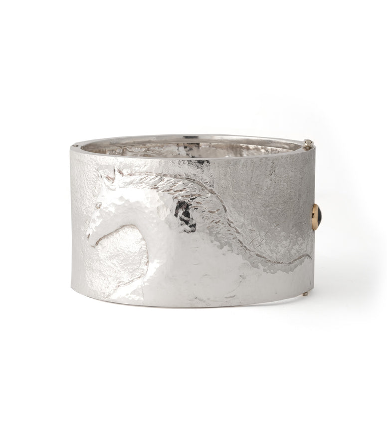 HORSE REPOUSSE BANGLE: : UNIQUE PIECE N°82
