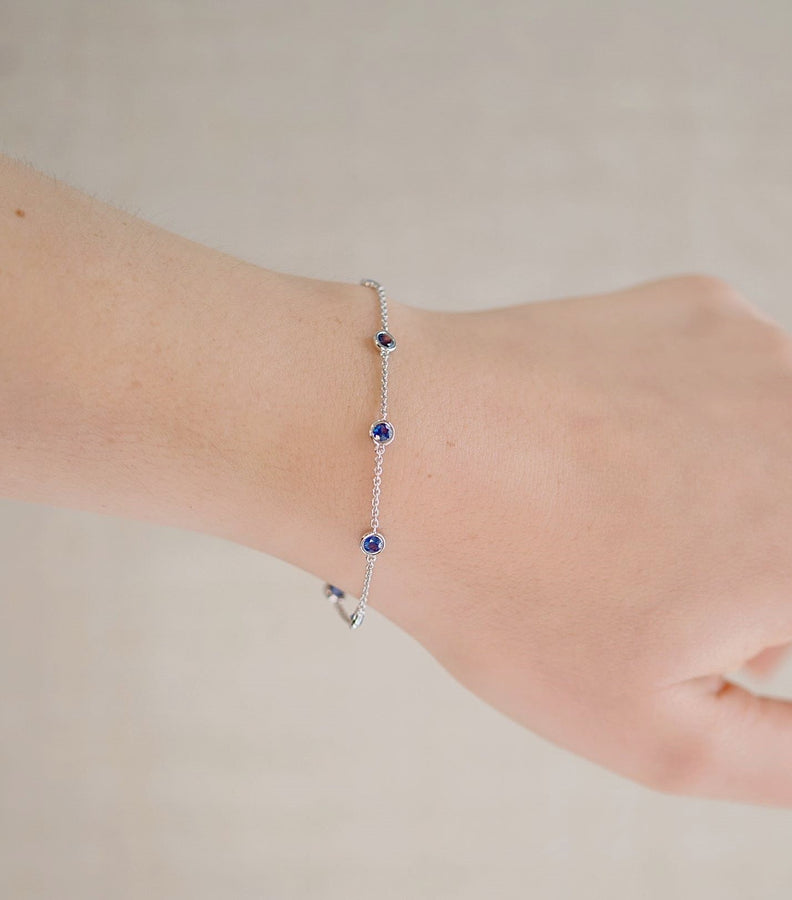 SPACED SAPPHIRES BRACELET