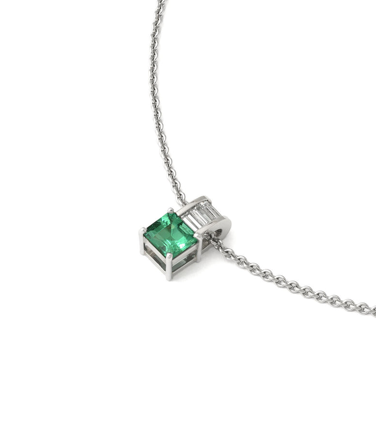 SQUARE EMERALD & DIAMONDS NECKLACE